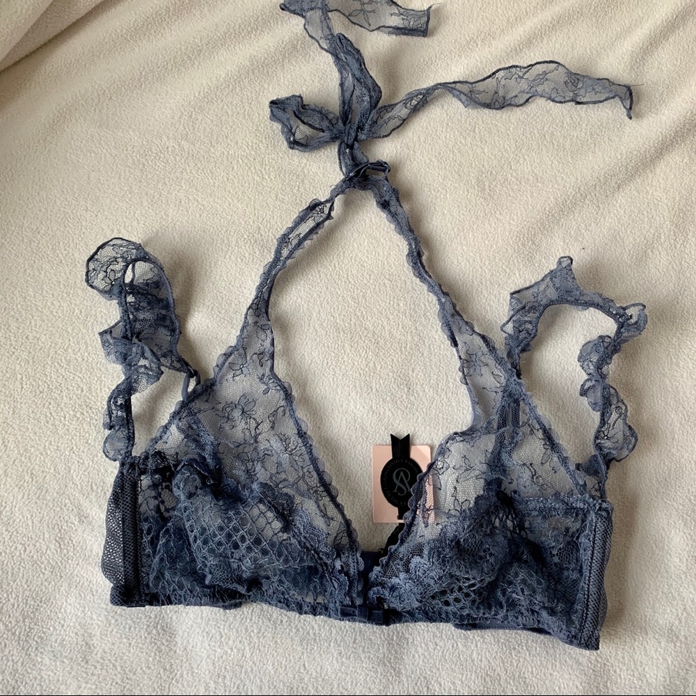 NWT VS Designer Ruffle Lace Galaxy Blue Halter Bra